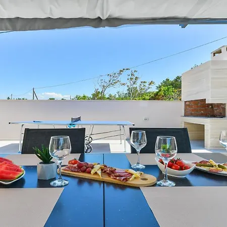 Zariva With Pool And Panoramic Mountain And Villa