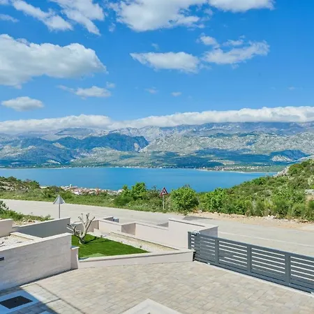 Zariva With Pool And Panoramic Mountain And Villa