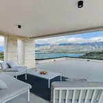 Vila Zariva With Pool And Panoramic Mountain And *